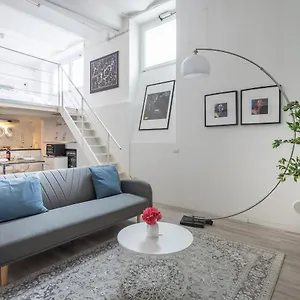 Cozy Loft - Zona Certosa - Con Wi-fi & Netflix & Parking Free In The Street Appartamento